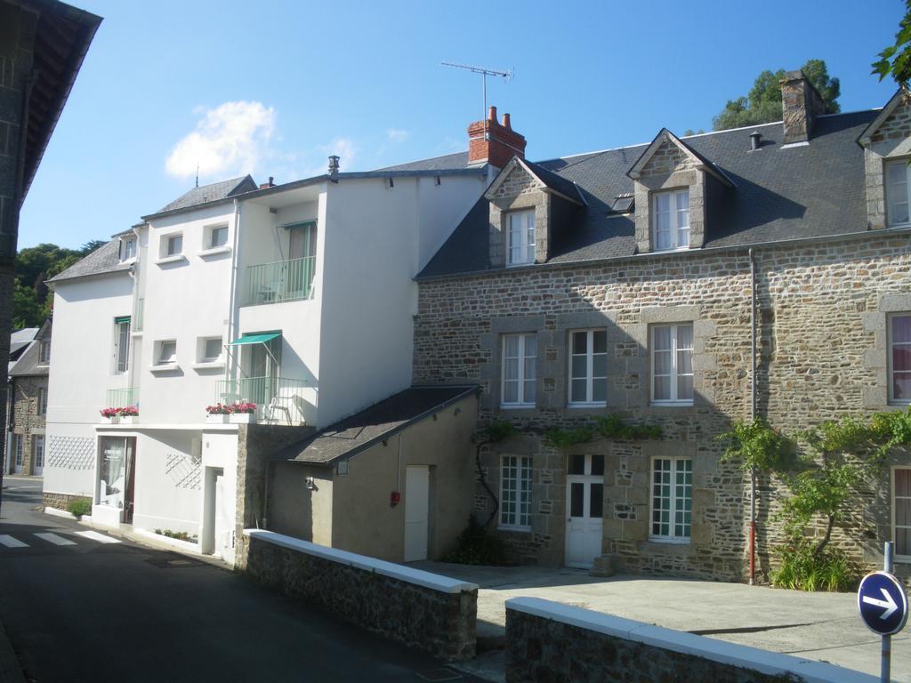 A L'Abri Des Vents Bed & Breakfast Saint-Jean-le-Thomas Exterior photo